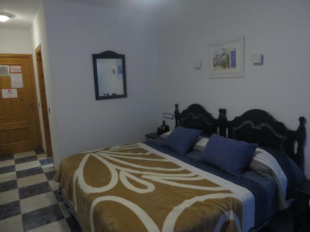 Puerto Genoves Guest house 2*